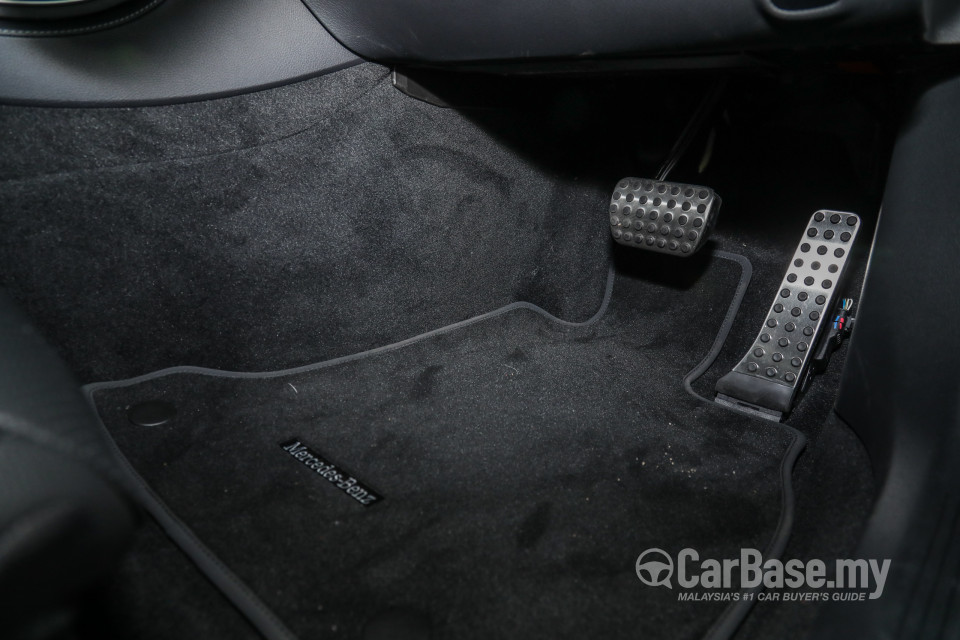 Mercedes-Benz E-Class W213 (2016) Interior