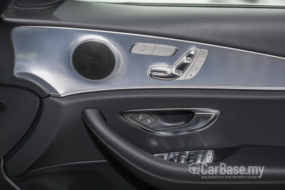 Mercedes-Benz E-Class W213 (2016) Interior