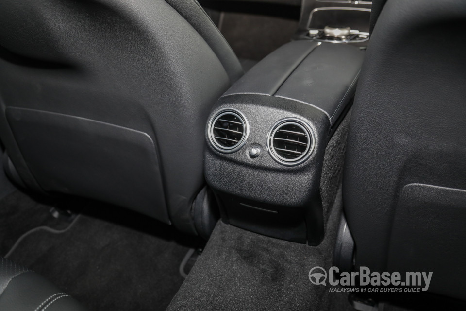 Mercedes-Benz E-Class W213 (2016) Interior