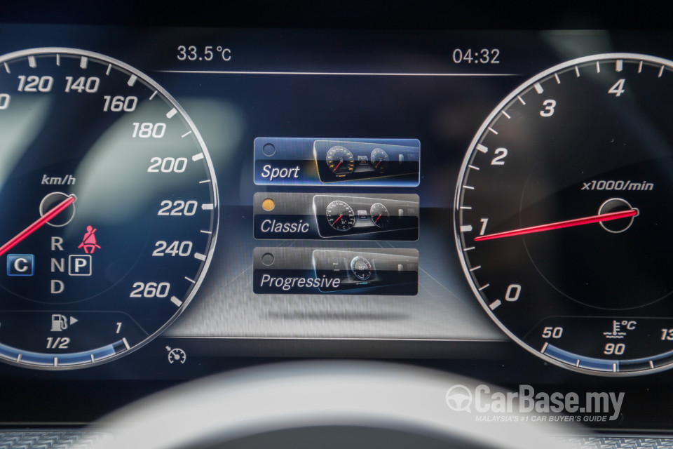 Mercedes-Benz E-Class W213 (2016) Interior