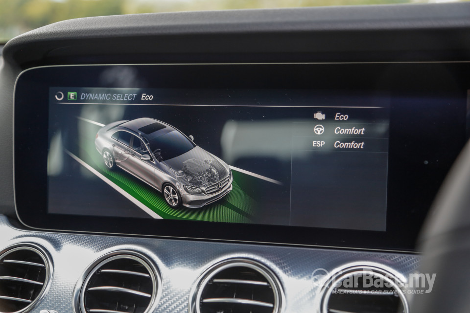 Mercedes-Benz E-Class W213 (2016) Interior