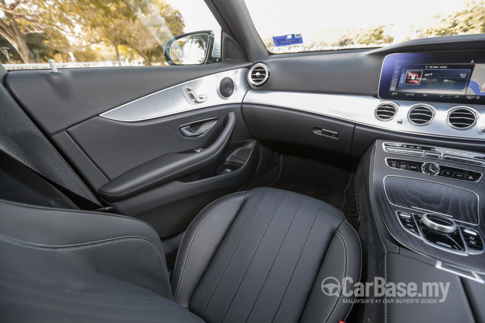 Mercedes-Benz E-Class W213 (2016) Interior