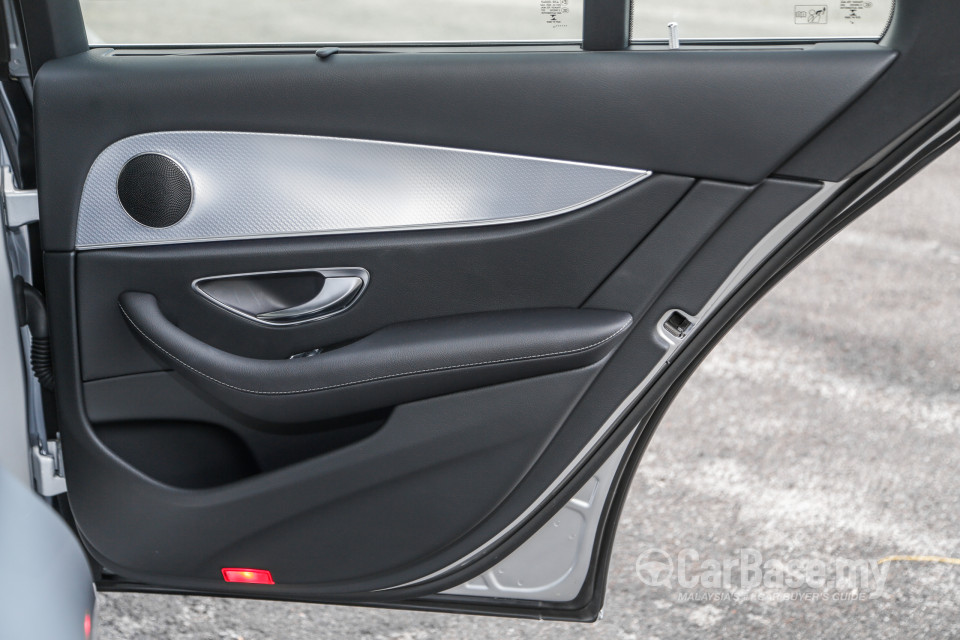 Mercedes-Benz E-Class W213 (2016) Interior