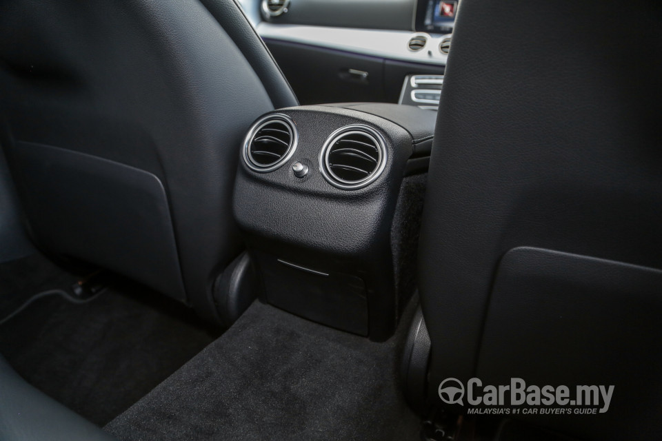 Mercedes-Benz E-Class W213 (2016) Interior