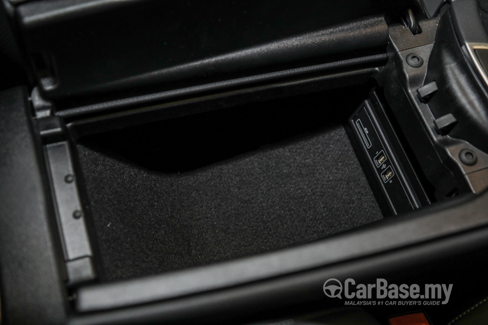 Mercedes-Benz E-Class W213 (2016) Interior
