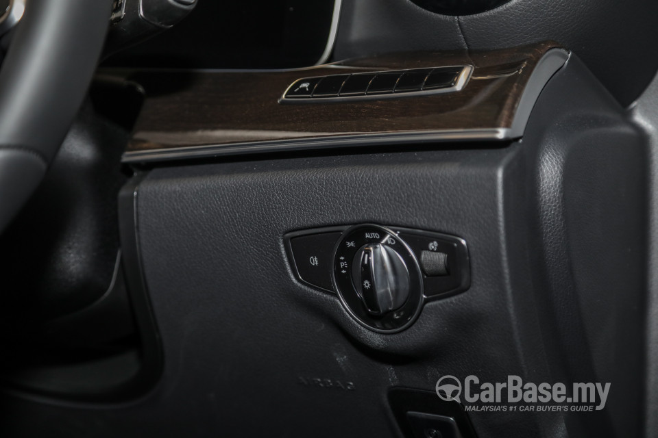 Mercedes-Benz E-Class W213 (2016) Interior