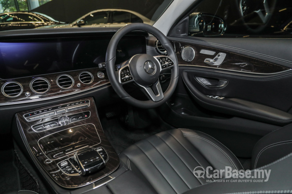 Mercedes-Benz E-Class W213 (2016) Interior