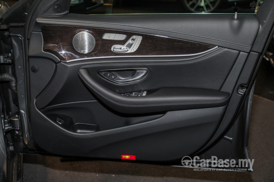 Mercedes-Benz E-Class W213 (2016) Interior