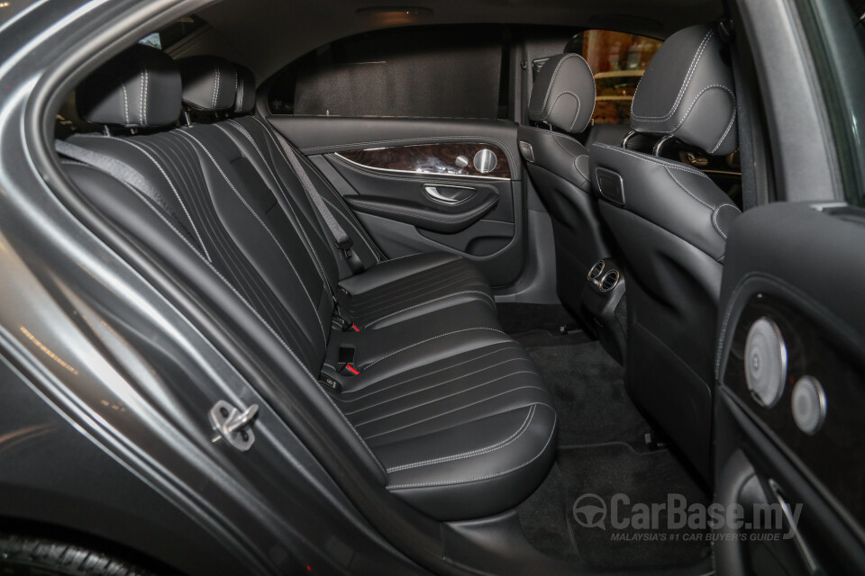 Mercedes-Benz AMG C-Class W205 AMG Facelift (2018) Interior