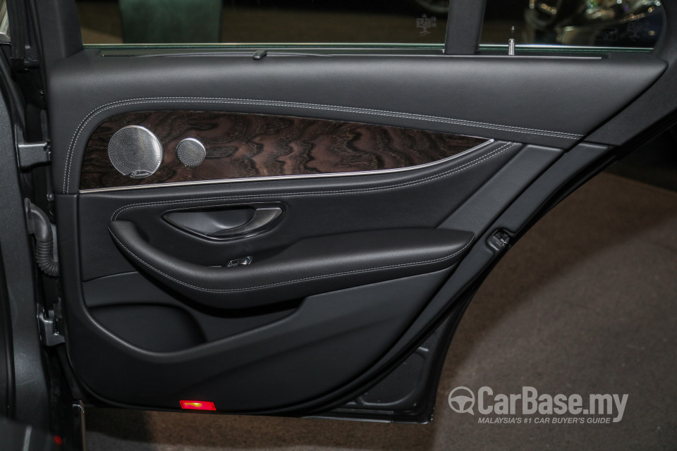 Mercedes-Benz E-Class W213 (2016) Interior