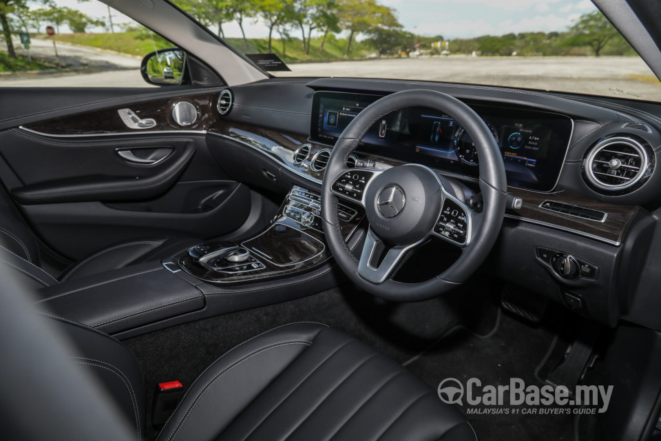 Mercedes-Benz E-Class W213 (2016) Interior