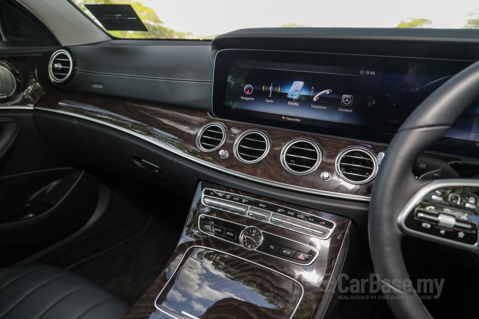 Mazda MX-5 ND (2015) Interior