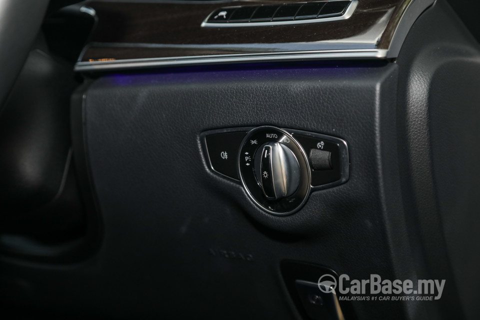 Mercedes-Benz E-Class W213 (2016) Interior
