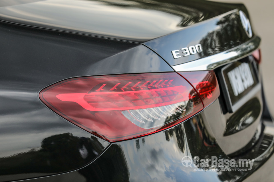 Mercedes-Benz E-Class W213 Facelift (2021) Exterior