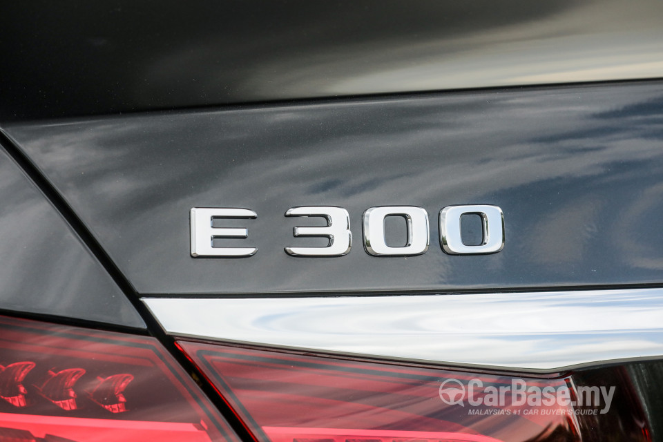 Mercedes-Benz E-Class W213 Facelift (2021) Exterior