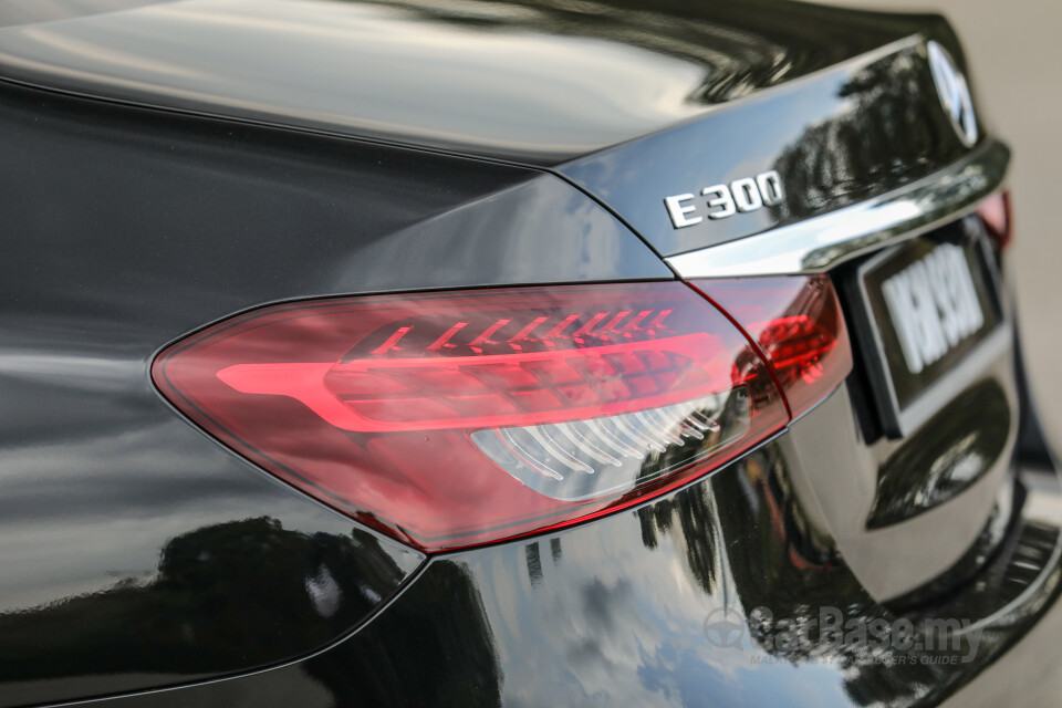 Mercedes-Benz E-Class W213 Facelift (2021) Exterior
