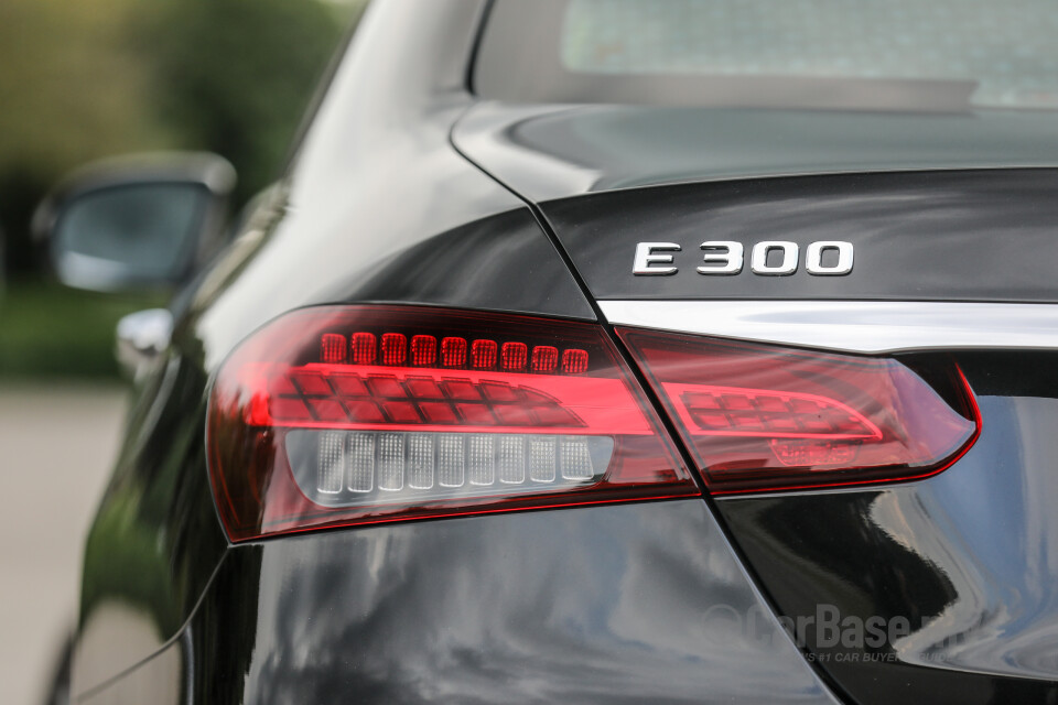 Mercedes-Benz E-Class W213 Facelift (2021) Exterior