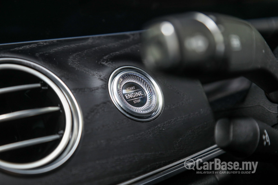 Mercedes-Benz E-Class W213 Facelift (2021) Interior