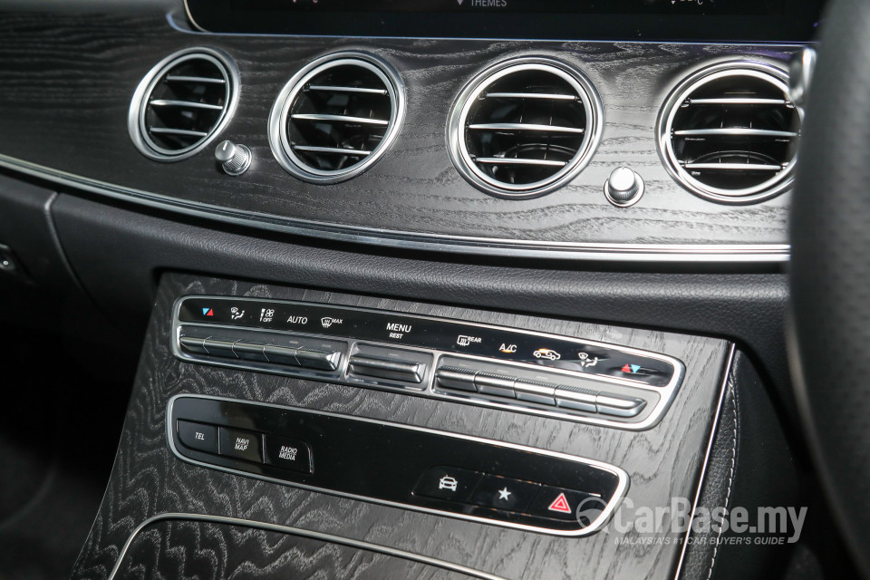 Mercedes-Benz E-Class W213 Facelift (2021) Interior