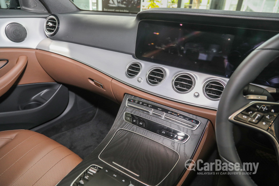 Mercedes-Benz E-Class W213 Facelift (2021) Interior