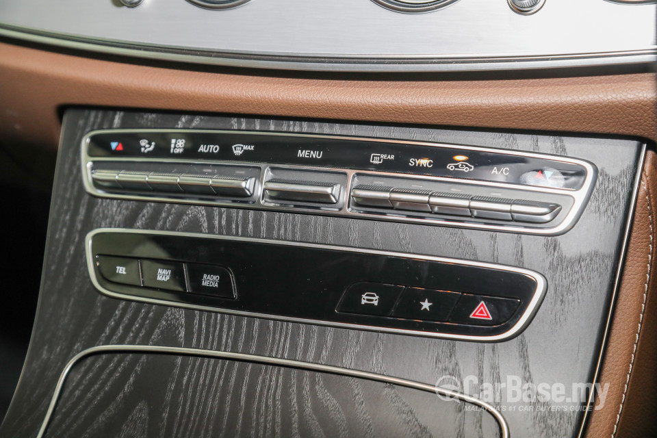 Mercedes-Benz E-Class W213 Facelift (2021) Interior