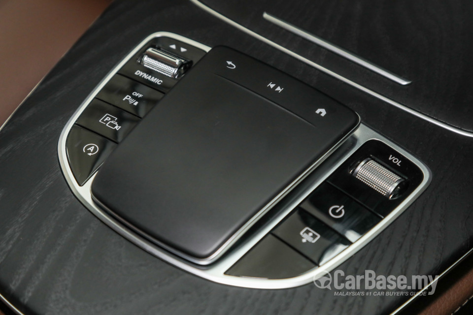 Mercedes-Benz E-Class W213 Facelift (2021) Interior