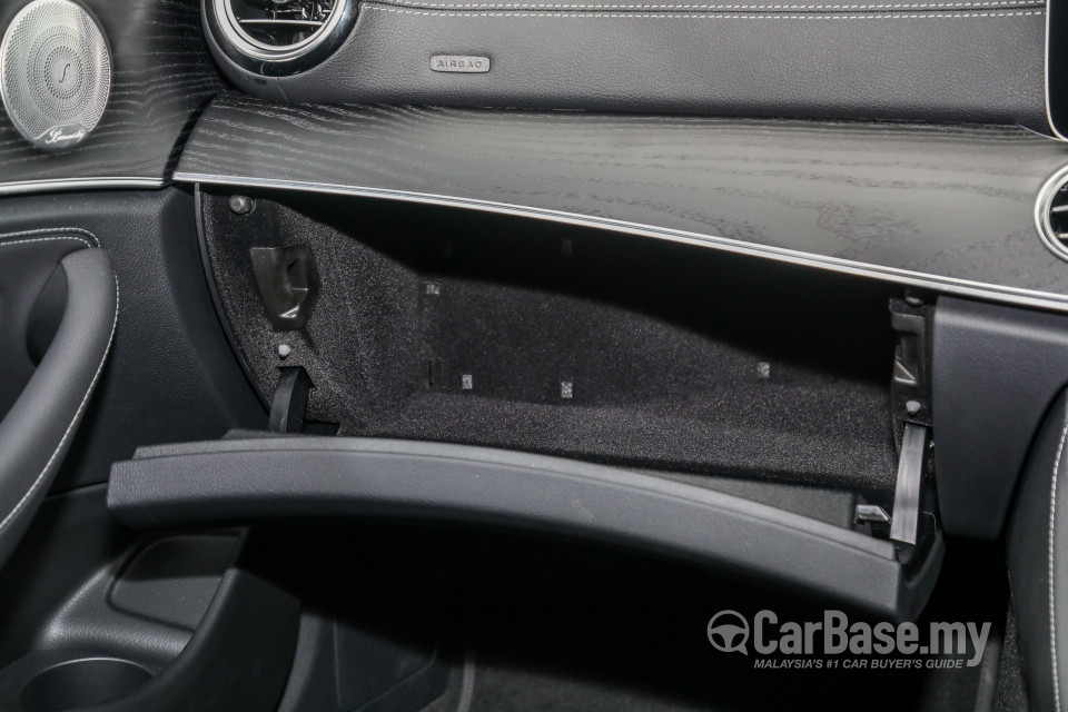 Mercedes-Benz E-Class W213 Facelift (2021) Interior