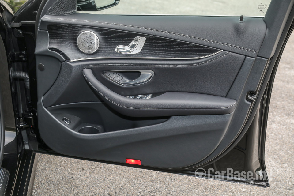 Mercedes-Benz E-Class W213 Facelift (2021) Interior