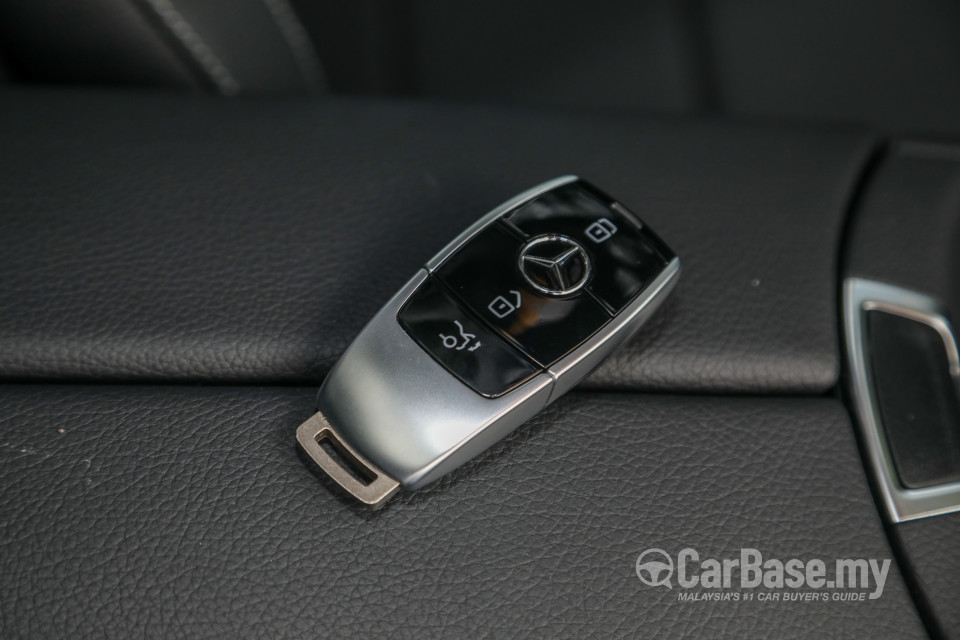 Mercedes-Benz E-Class W213 Facelift (2021) Interior