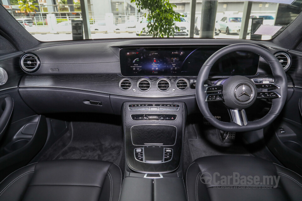 Mercedes-Benz E-Class W213 Facelift (2021) Interior