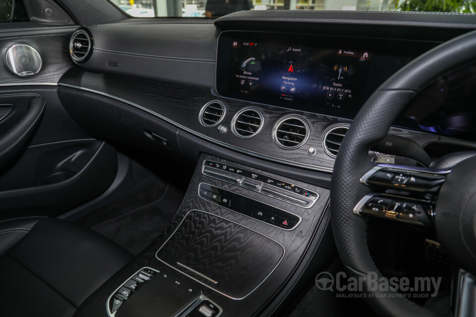 Mercedes-Benz E-Class W213 Facelift (2021) Interior