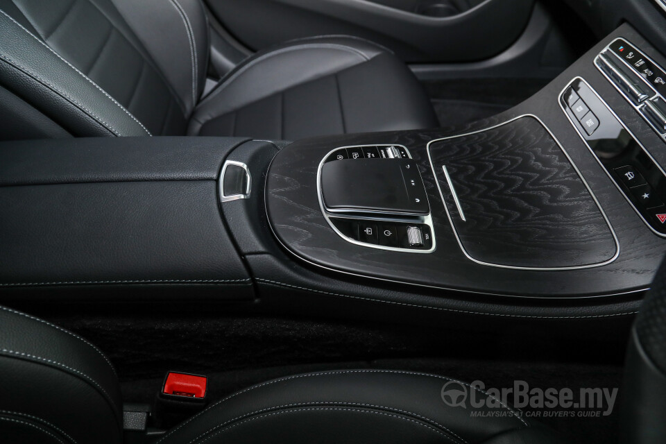 Mercedes-Benz E-Class W213 Facelift (2021) Interior