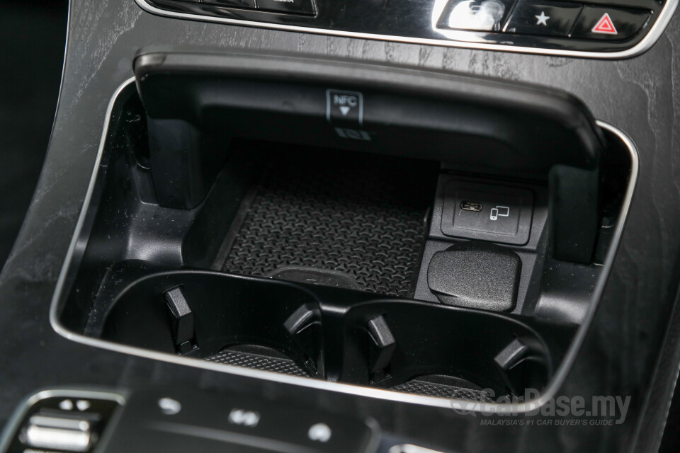Mercedes-Benz E-Class W213 Facelift (2021) Interior