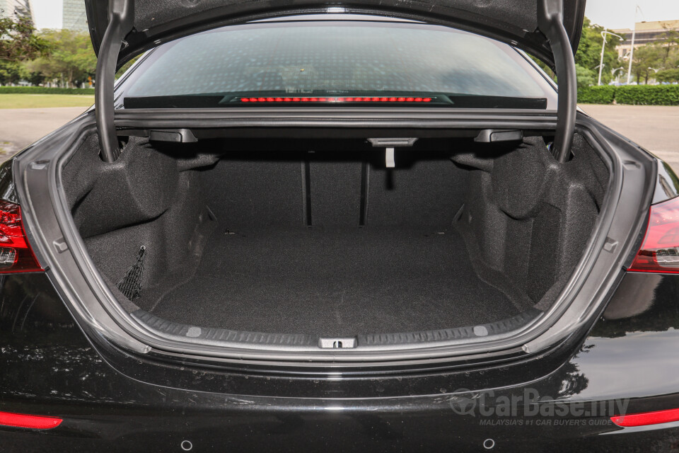 Mercedes-Benz E-Class W213 Facelift (2021) Interior