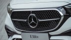 Mercedes-Benz E-Class Exterior photo