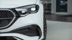 Mercedes-Benz E-Class Exterior photo