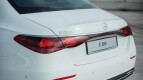 Mercedes-Benz E-Class Exterior photo