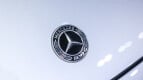 Mercedes-Benz E-Class Exterior photo