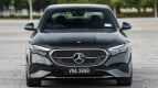 Mercedes-Benz E-Class Exterior photo