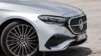 Mercedes-Benz E-Class Exterior photo