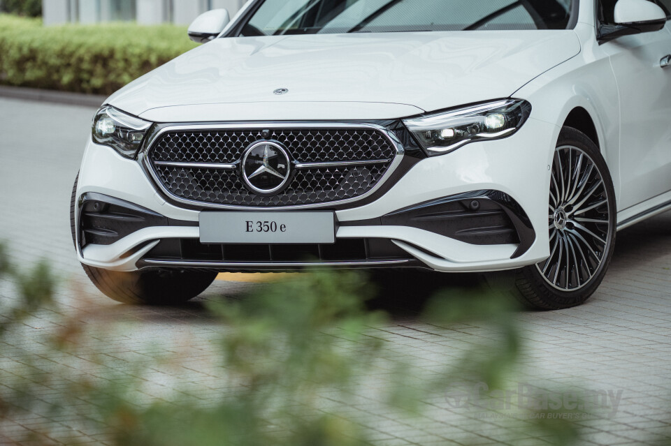 Mercedes-Benz E-Class W214 (2024) Exterior