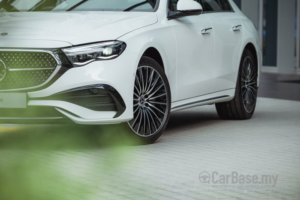 Mercedes-Benz E-Class W214 (2024) Exterior