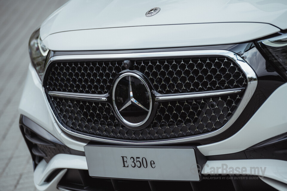 Mercedes-Benz E-Class W214 (2024) Exterior