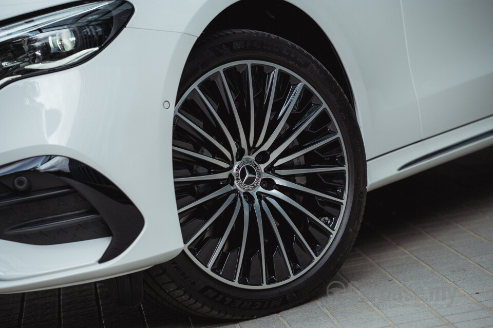 Mercedes-Benz E-Class W214 (2024) Exterior