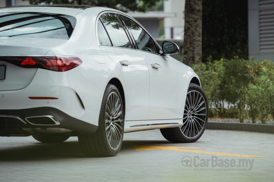Mercedes-Benz E-Class W214 (2024) Exterior