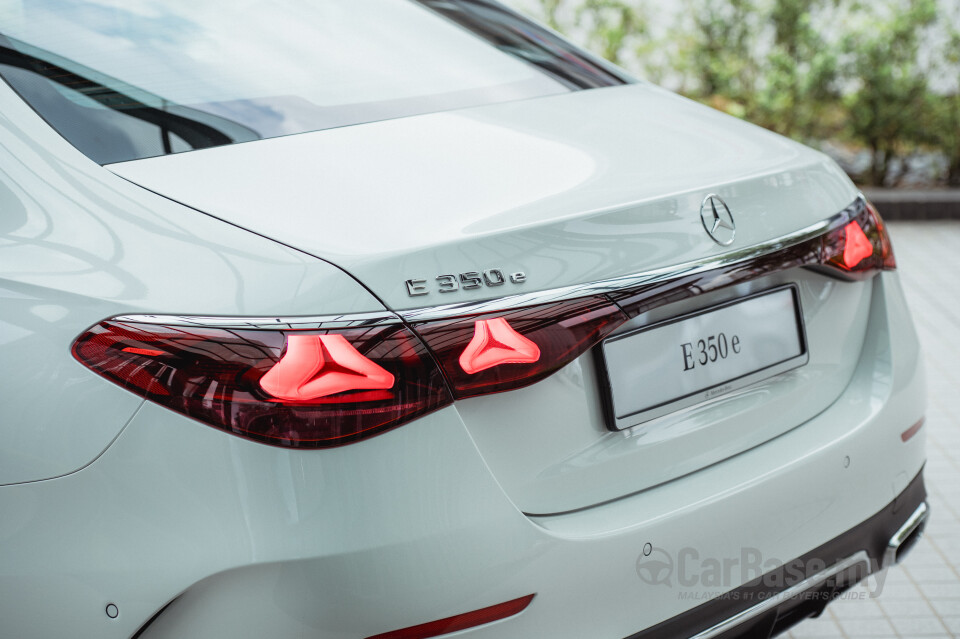 Mercedes-Benz E-Class W214 (2024) Exterior