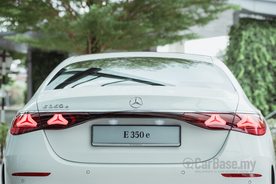 Mercedes-Benz E-Class W214 (2024) Exterior