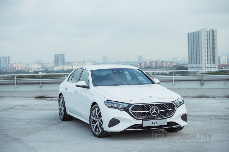 Mercedes-Benz E-Class W214 (2024) Exterior