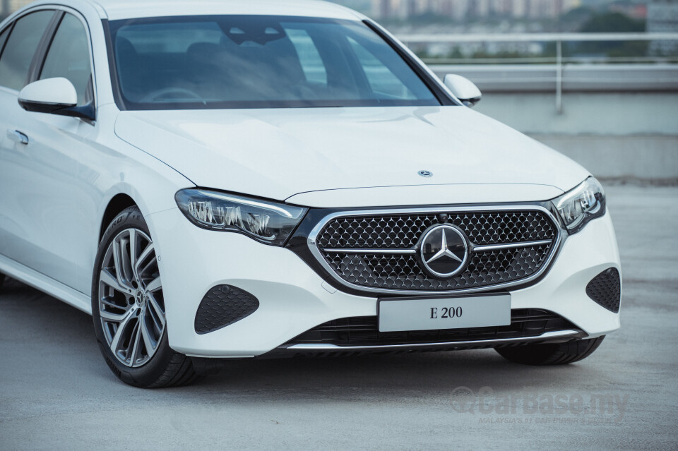 Mercedes-Benz E-Class W214 (2024) Exterior
