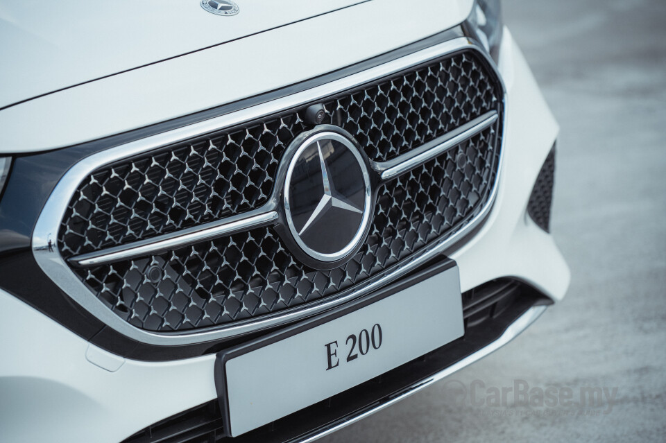 Mercedes-Benz E-Class W214 (2024) Exterior
